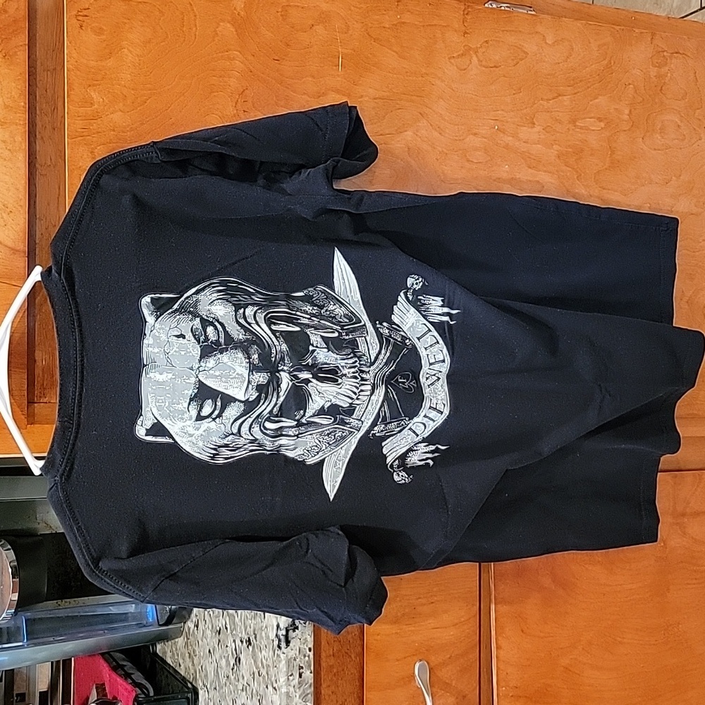 ZF Die Well Tee